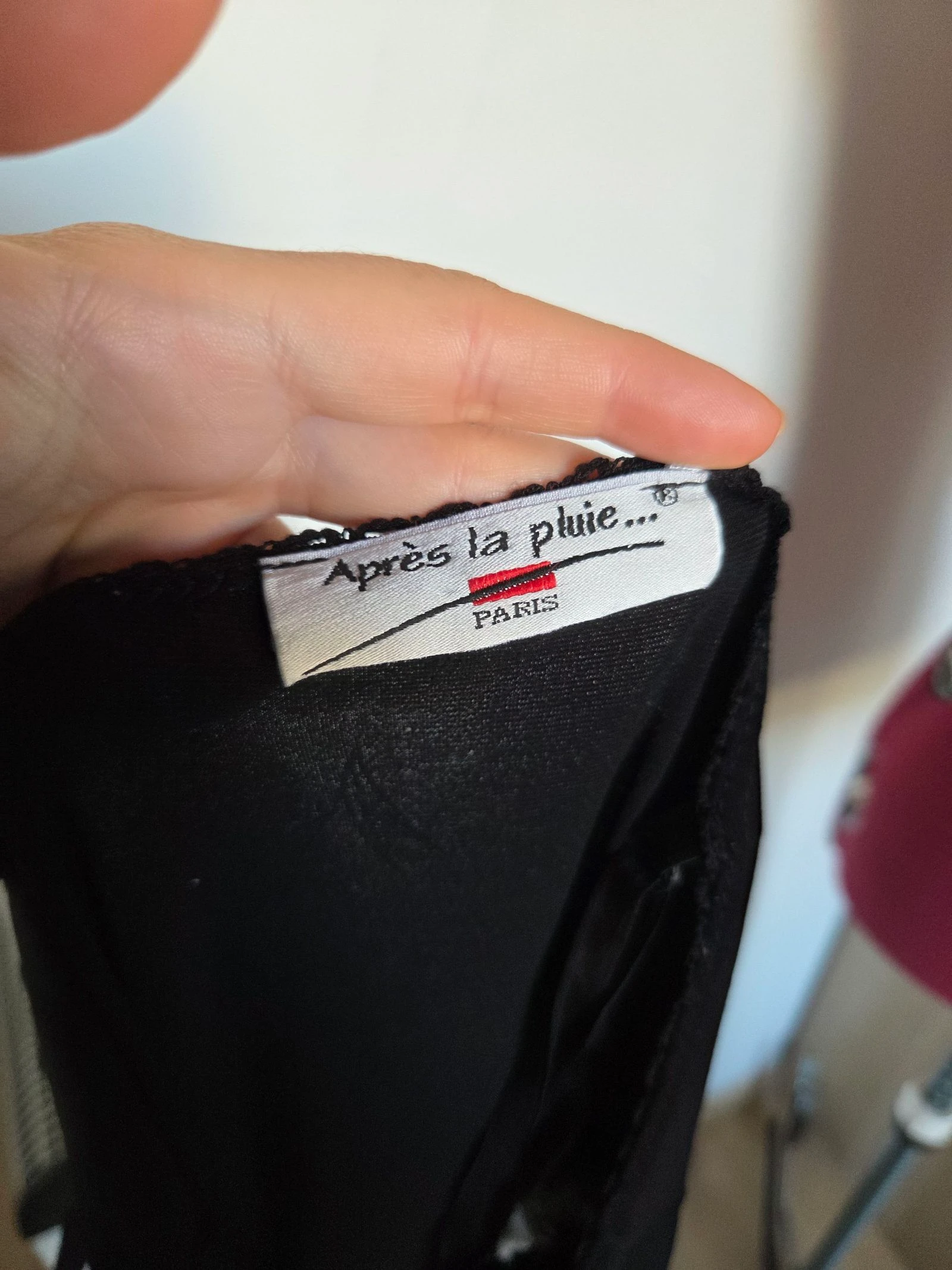 Vestido preto com estampa tamanho 36 Após a chuva – photo 6